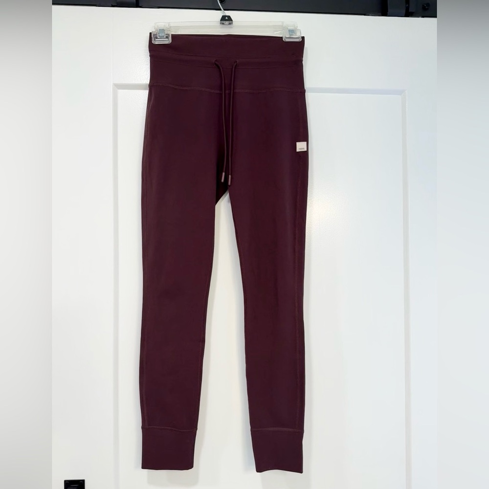 Like New Vuori Daily Legging size small, color Ruby